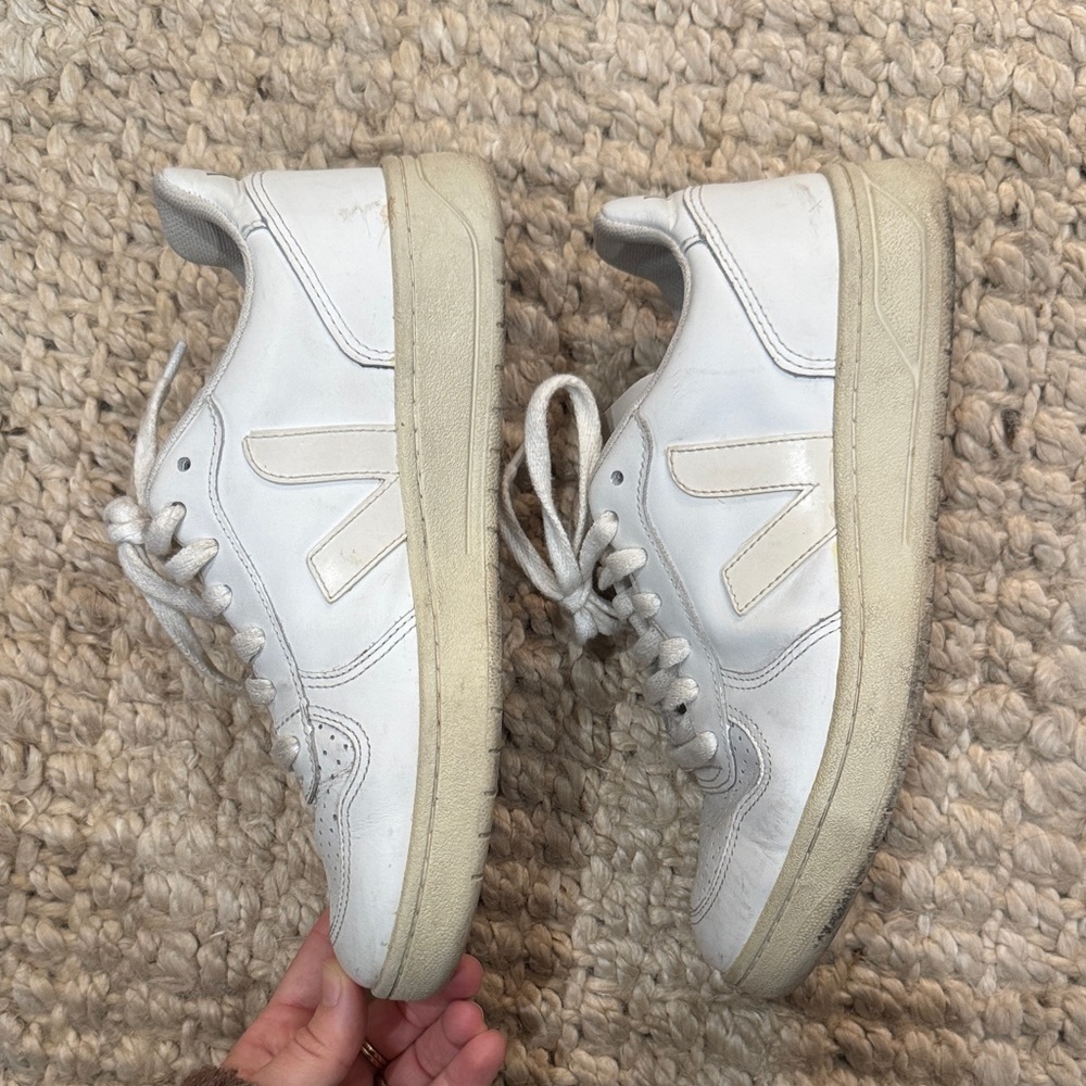 Veja White Women's Sneakers